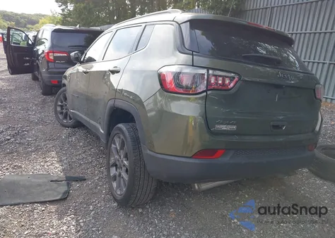 2021 Jeep Compass 80Th Anniversary 4X4 из США, поврежденный, VIN 3C4NJDEB0MT566138